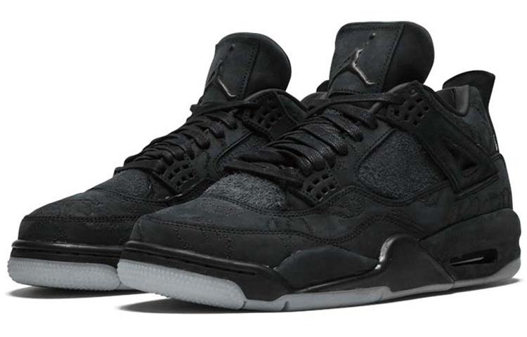 Jordan 4 Retro Kaws Black купить в интернет-магазине Yoocart с быстрой доставкой по России.