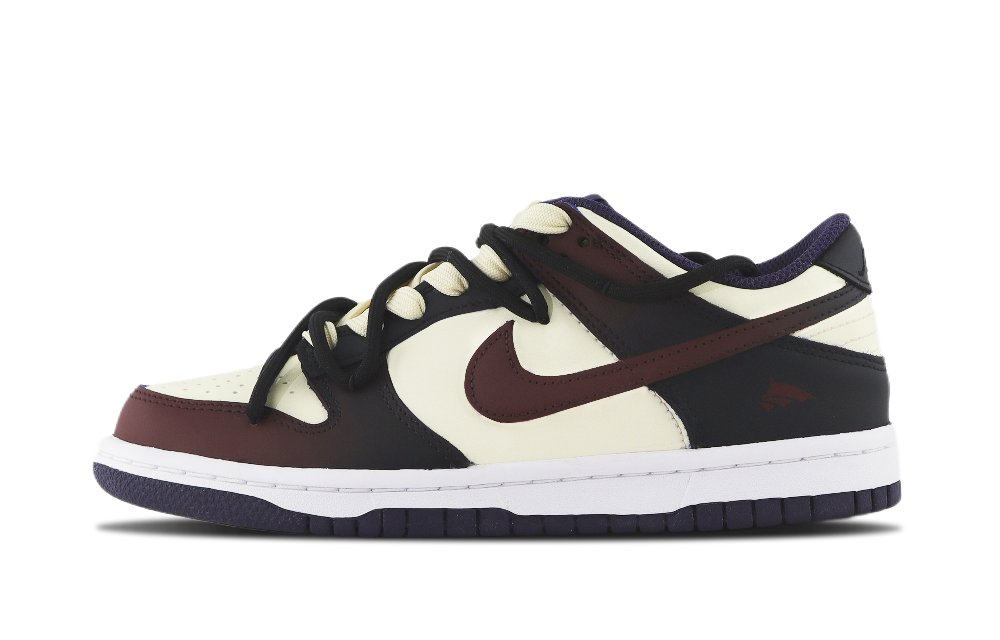 Nike Dunk Wisdom Fruit, Demon's Wings Wear resistant And Lightweight Low Top Skateboard Shoes Women's Black Red