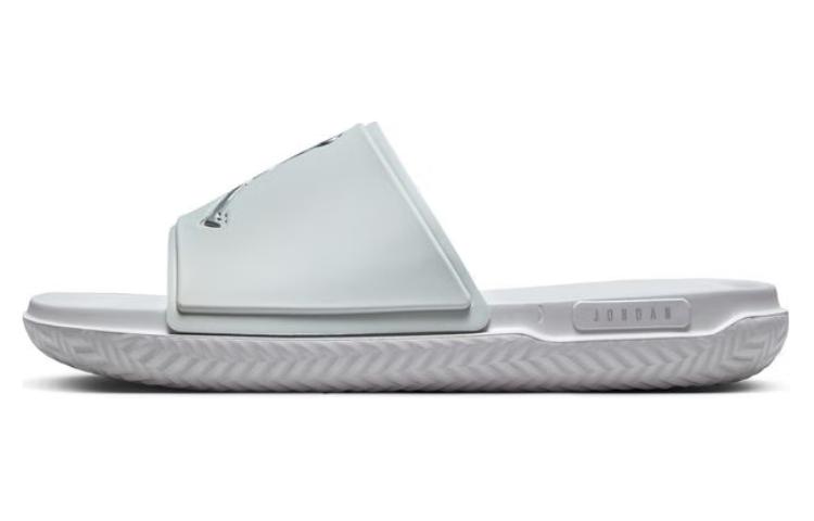 Jordan Play 2.0 White