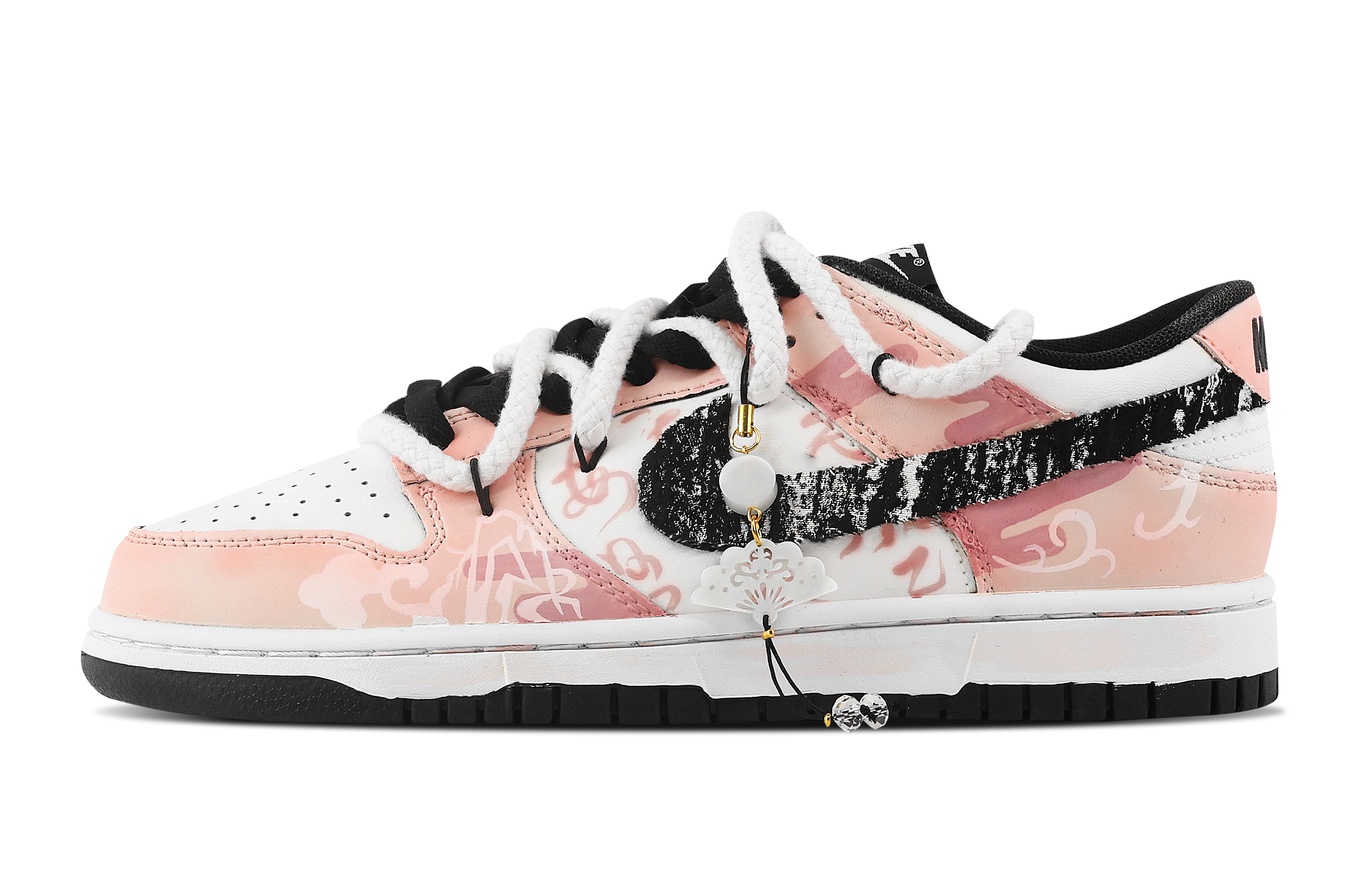 Nike Dunk Cloudy Yao Abrasion Resistant Low top Skateboard Shoes Unisex Pink