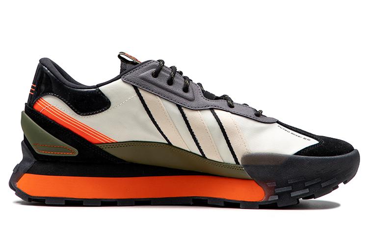 adidas neo Futro Mixr Black White Orange купить в интернет-магазине Yoocart с быстрой доставкой по России.