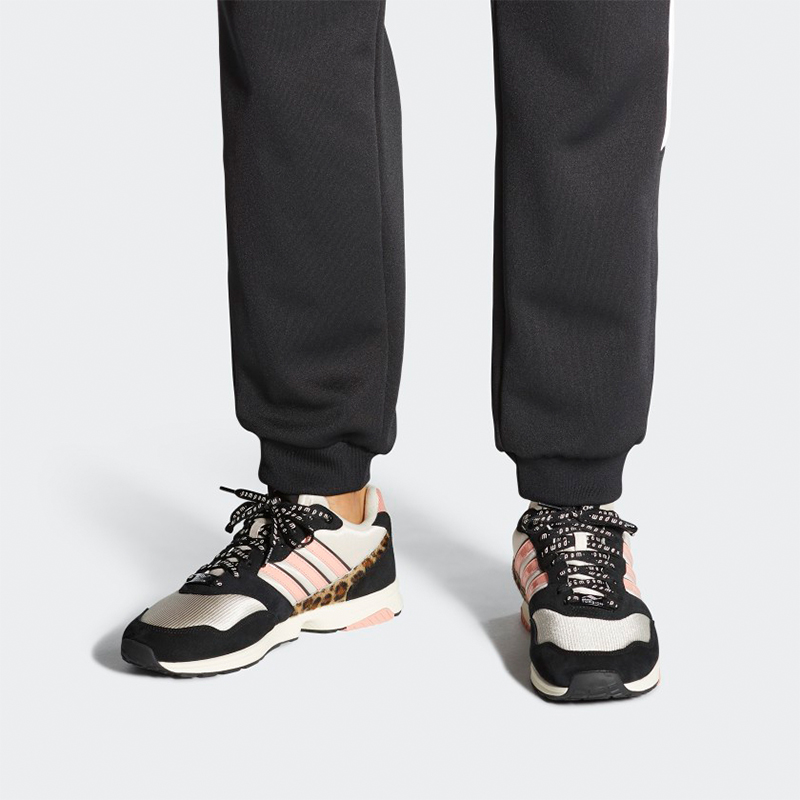 Adidas Zx 1000 A ZX Pam Pam купить в интернет-магазине Yoocart с быстрой доставкой по России.