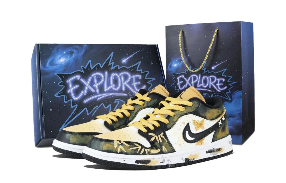 Jordan Air Jordan 1 Ink Wings Low top Vintage Basketball Shoes Unisex Black Yellow
