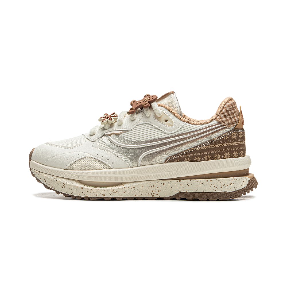 LiNing Anti-Slip Wear-Resistant Low-Top Casual Shoes Women's Beige Brown