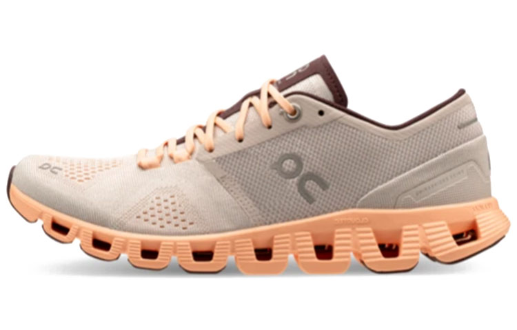 On Running Cloud X Silver AlmOnd Women's
