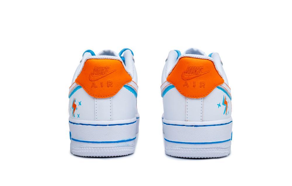 Nike Air Force 1 Air Force 1 Water-Resistant Coverage Low-Top Skateboard Shoes Women's White купить в интернет-магазине Yoocart с быстрой доставкой по России.