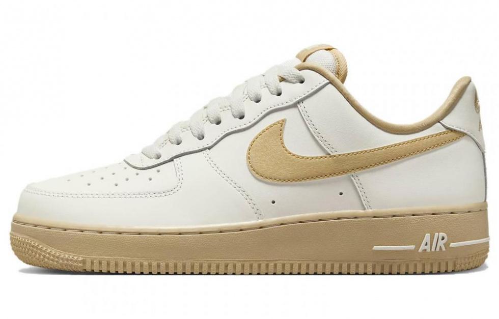 Nike Air Force 1 07 Sail Sesame Women's