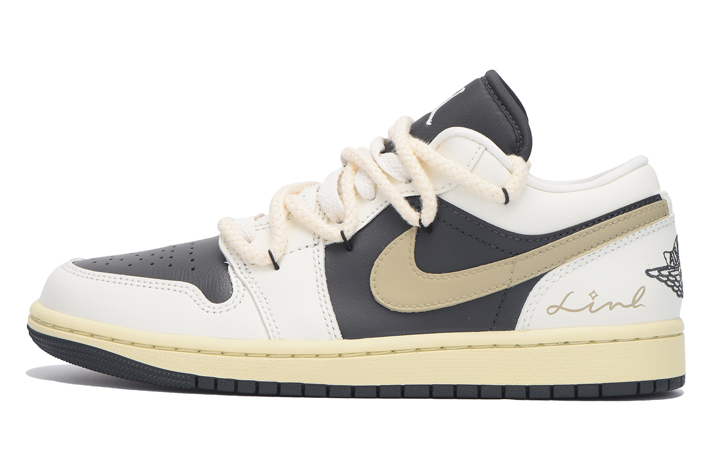 Jordan Air Jordan 1 Chestnut Low Top Vintage Basketball Shoes Unisex Ecru