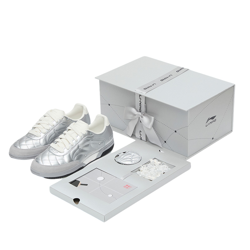 LiNing Shock Absorbers With Slip Resistant And Abrasion Resistant Properties Low Top Casual Shoes Unisex Silver