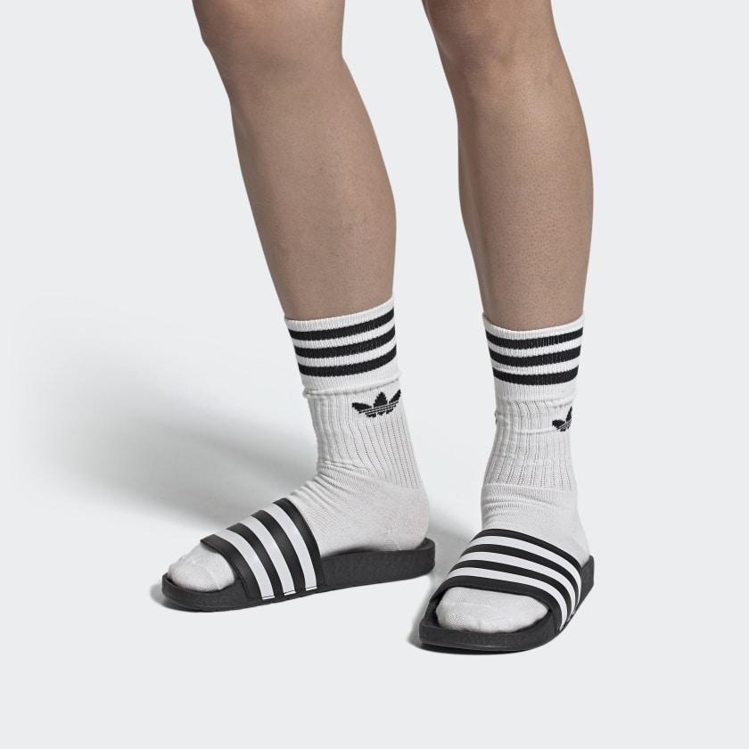 Adidas Adilette Boost Slides 'Core Black White' купить в интернет-магазине Yoocart с быстрой доставкой по России.