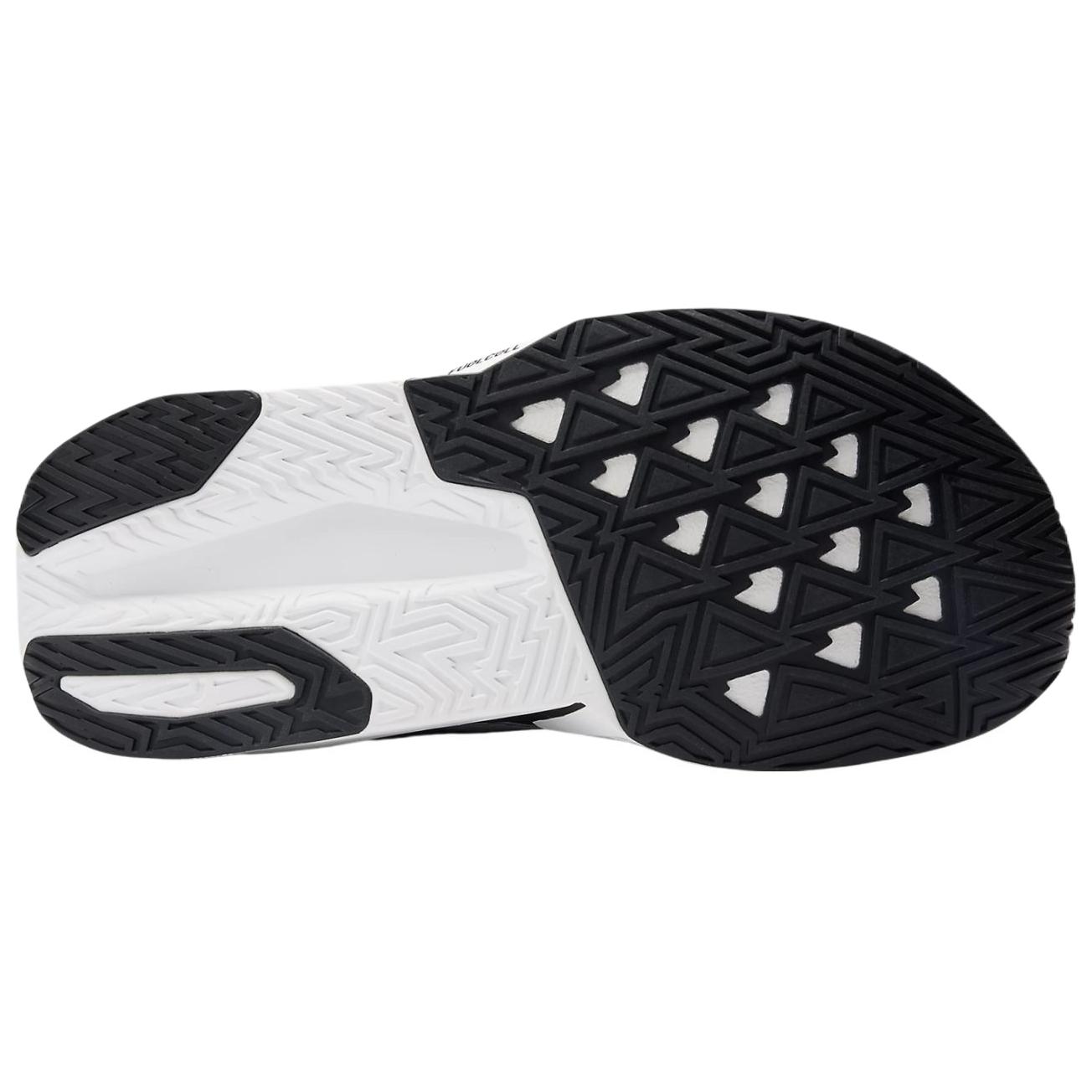 New Balance FuelCell Rebel V5 'Black White Silver Metallic' купить в интернет-магазине Yoocart с быстрой доставкой по России.