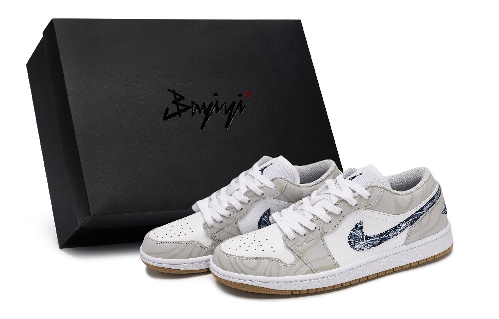 Jordan Air Jordan 1 Vintage Basketball Shoes Men's Low top Gray/White/Brown