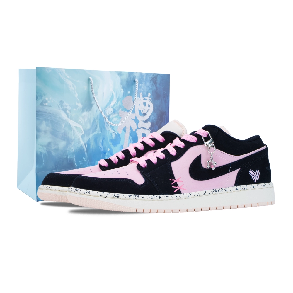 Jordan Air Jordan 1 Berry Pink Cheese Cushioning, Wear Resistant Low top Vintage Basketball Shoes Unisex Black Pink