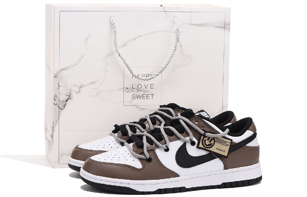 Nike Dunk Low-Top Skateboard Shoes Men's Black Brown