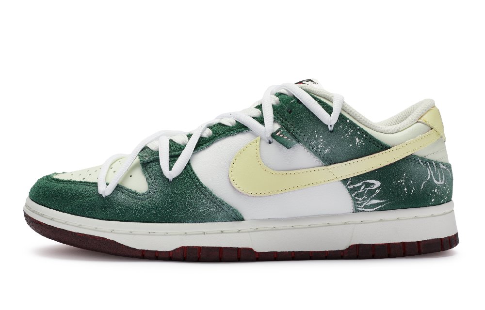 Nike Dunk Low-Top Skateboard Shoes Women's Green White