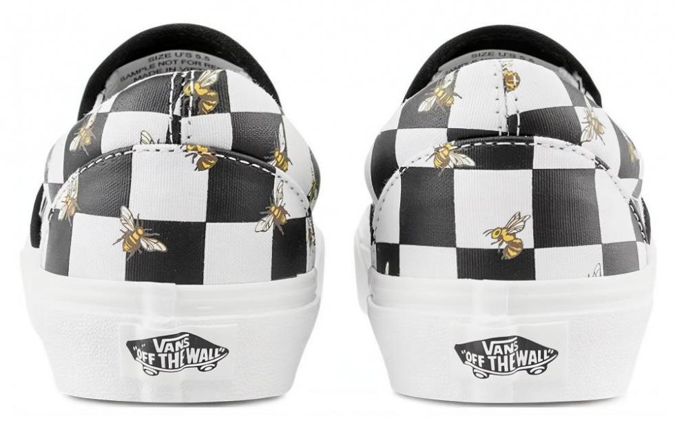 Vans Classic Slip On Bee Check 'Black White' купить в интернет-магазине Yoocart с быстрой доставкой по России.