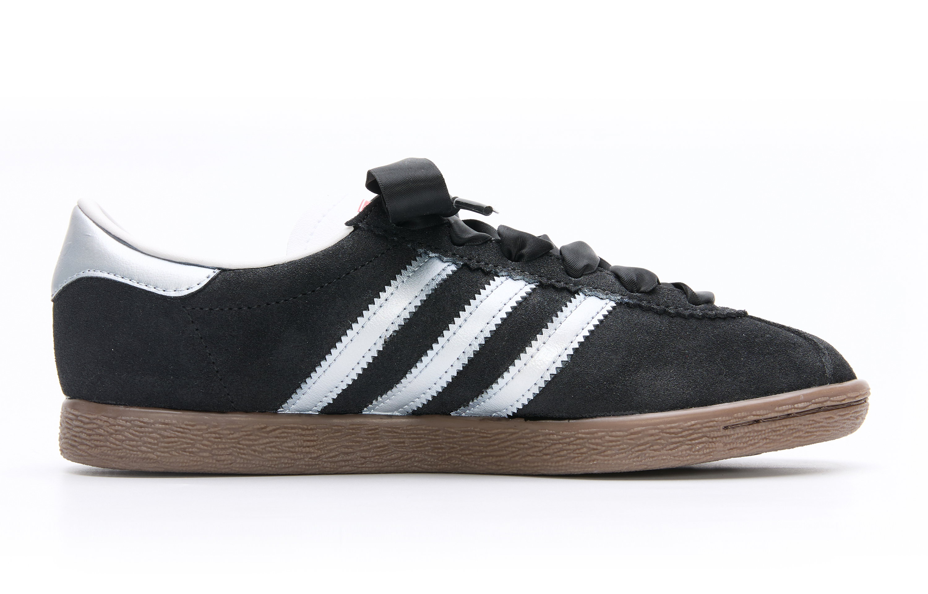 Adidas Originals Stadt Silver Satin Smiley Face German Army Trainers Unisex Black Silver