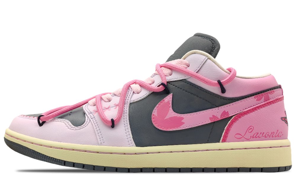 Jordan Air Jordan 1 Durable Breathable Low-Top Vintage Basketball Shoes Women's Black Pink