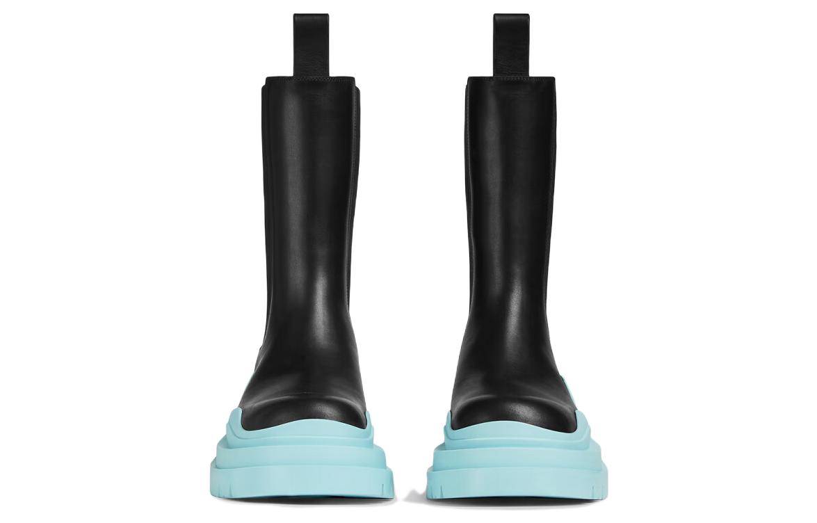 Bottega Veneta Tire Chelsea Boots Women's Black/Blue купить в интернет-магазине Yoocart с быстрой доставкой по России.