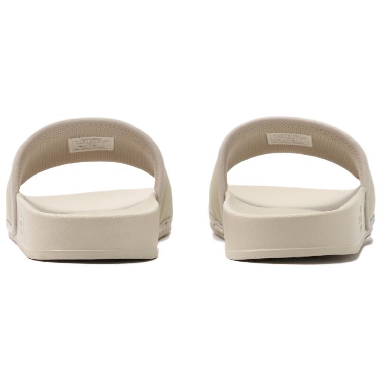 THE NORTH FACE Base Camp Slide 3 Slip Resistant Slide Slippers Men's Khaki