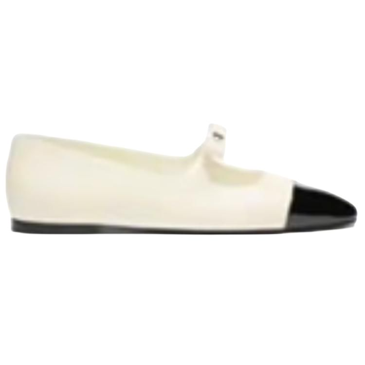 CHANEL 25B Flat Mary Jane Shoes Women's White