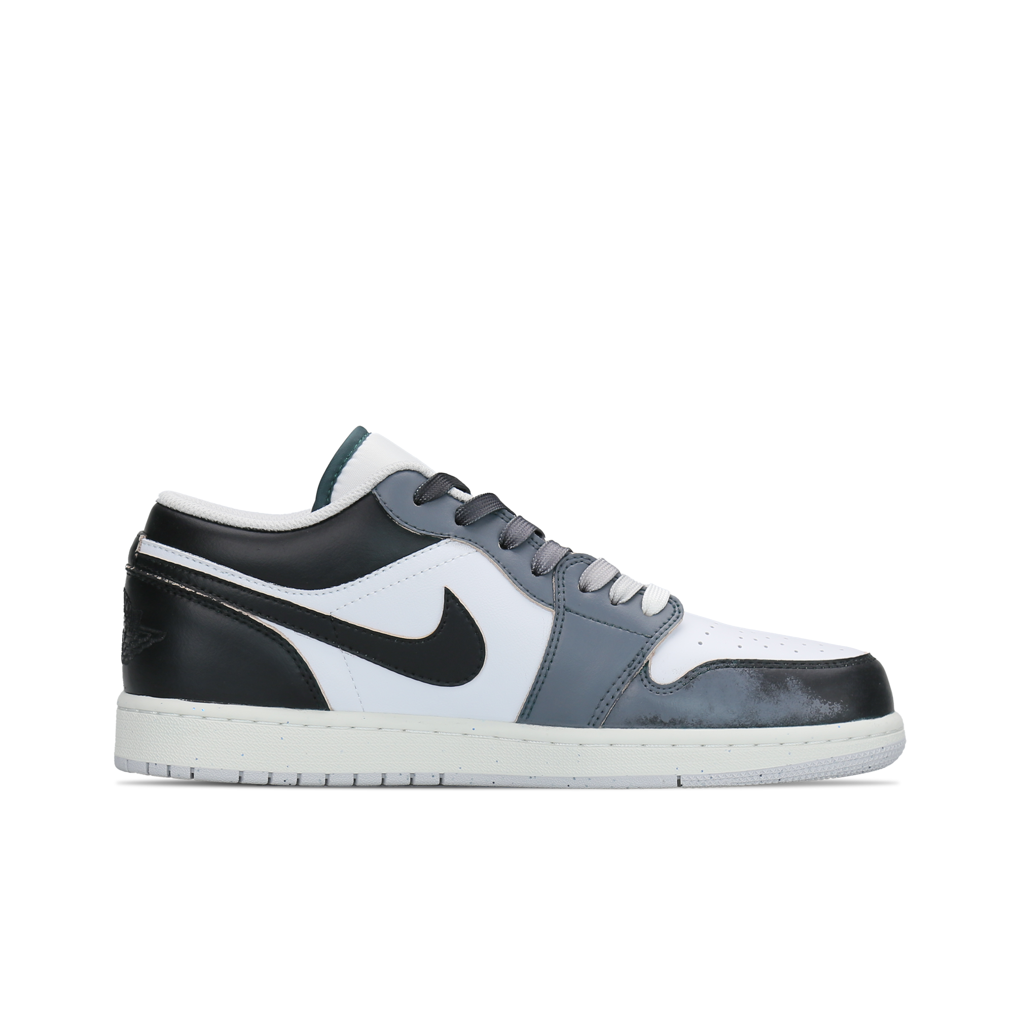 Jordan Air Jordan 1 Low Top Vintage Basketball Shoes Unisex Black White купить в интернет-магазине Yoocart с быстрой доставкой по России.