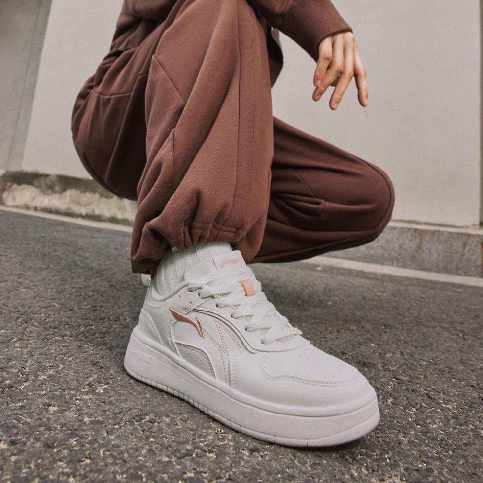 LiNing Spike Years Anti Slip Wear Resistant Breathable Height Increasing Low Top Skateboard Shoes Women's Mist White