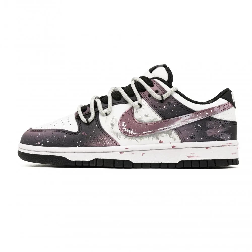 Nike Dunk Wear resistant And Lightweight Low top Skateboard Shoes Unisex Purple Black