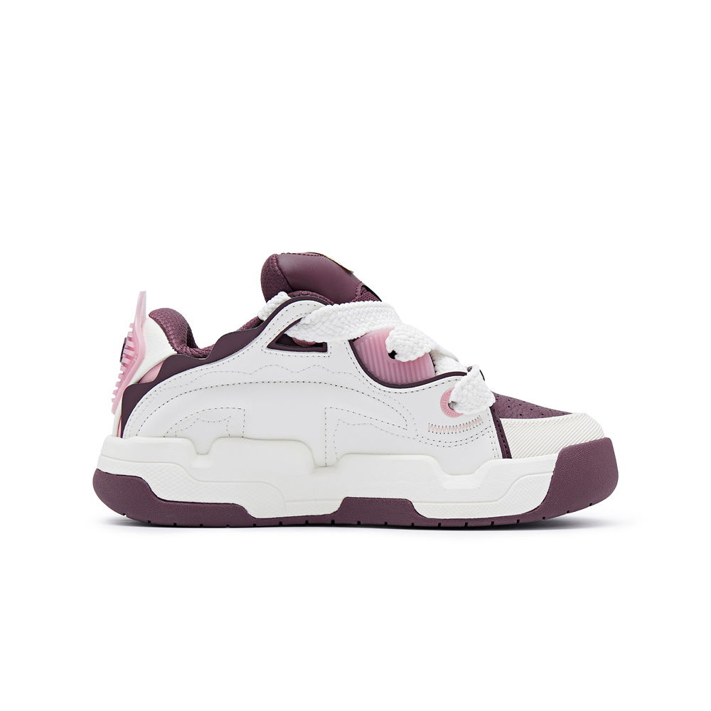 Champion Low-Top Skateboard Shoes Women's Milk White Night Brown Red купить в интернет-магазине Yoocart с быстрой доставкой по России.