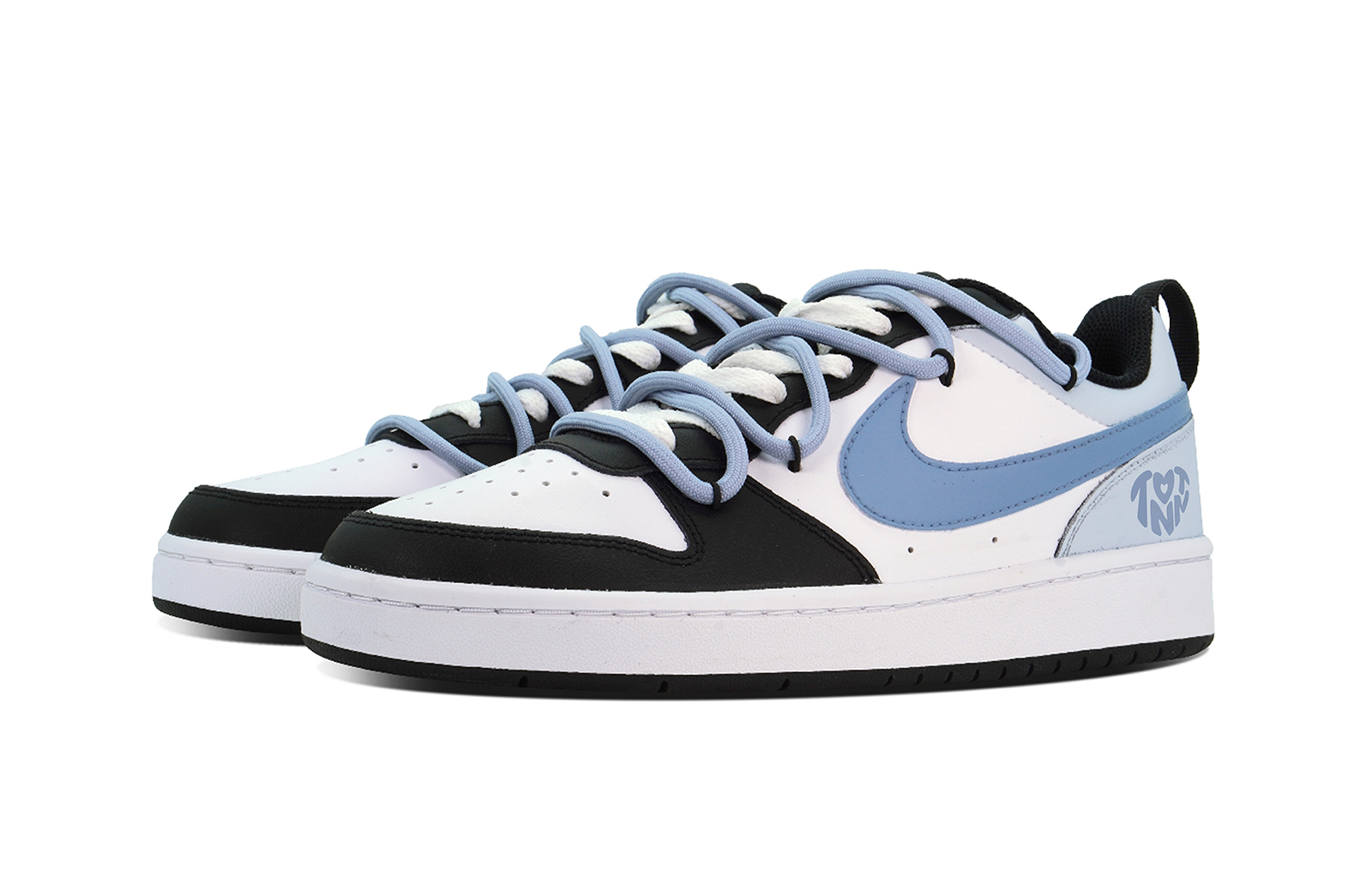 Nike Court Borough Puppy Fragment Low top Skateboard Shoes Women's Blue Black White купить в интернет-магазине Yoocart с быстрой доставкой по России.