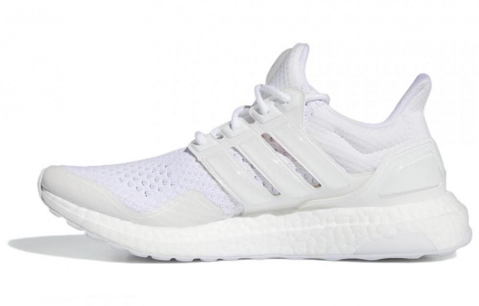 Adidas Ultraboost 1,0 Беговые кроссовки Низкие Белые Женские