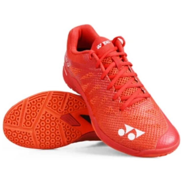 YONEX Cushioning Slip Resistant Low Top Badminton Shoes Men's Red