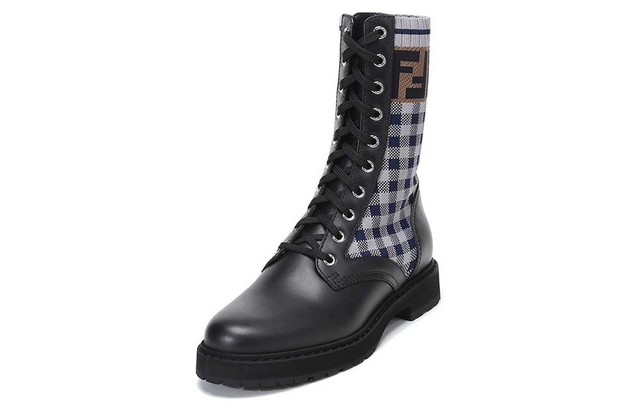 FENDI Rockoko Martin Boot Women's Black купить в интернет-магазине Yoocart с быстрой доставкой по России.