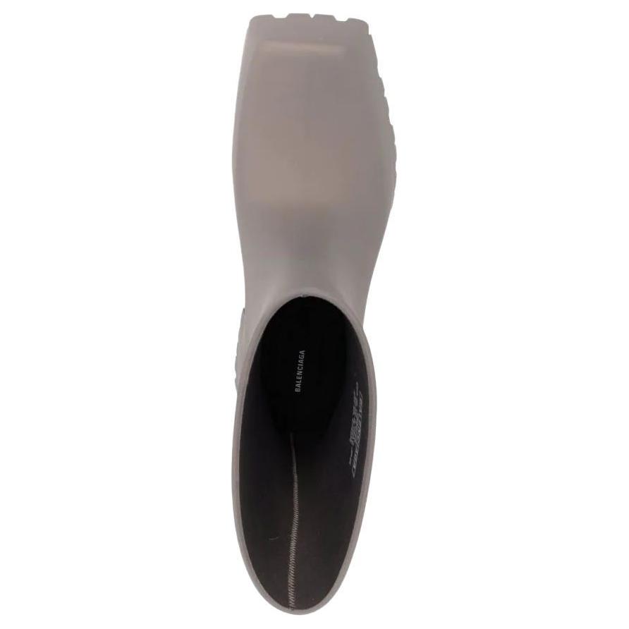 Balenciaga Trooper Rubber Boot Beige Women's купить в интернет-магазине Yoocart с быстрой доставкой по России.