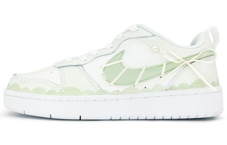 Nike Court Borough Skateboard Shoes Women's Low-Top Green/White
