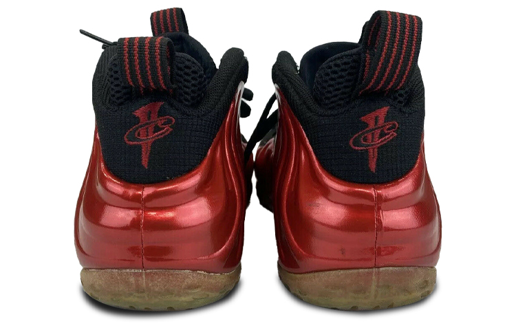 Nike Air Foamposite One Metallic Red 2012 купить в интернет-магазине Yoocart с быстрой доставкой по России.