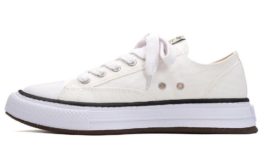 MIHARA YASUHIRO Yucca Pointed toe Sneakers