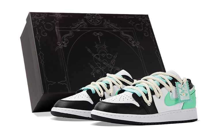 Jordan Air Jordan 1 Mid-Top Vintage Basketball Shoes Women's Black Green