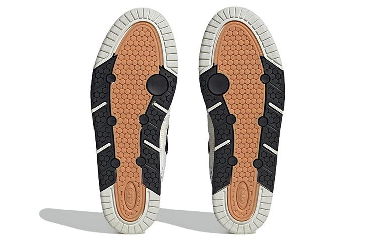 adidas originals Adi2000 White Black купить в интернет-магазине Yoocart с быстрой доставкой по России.
