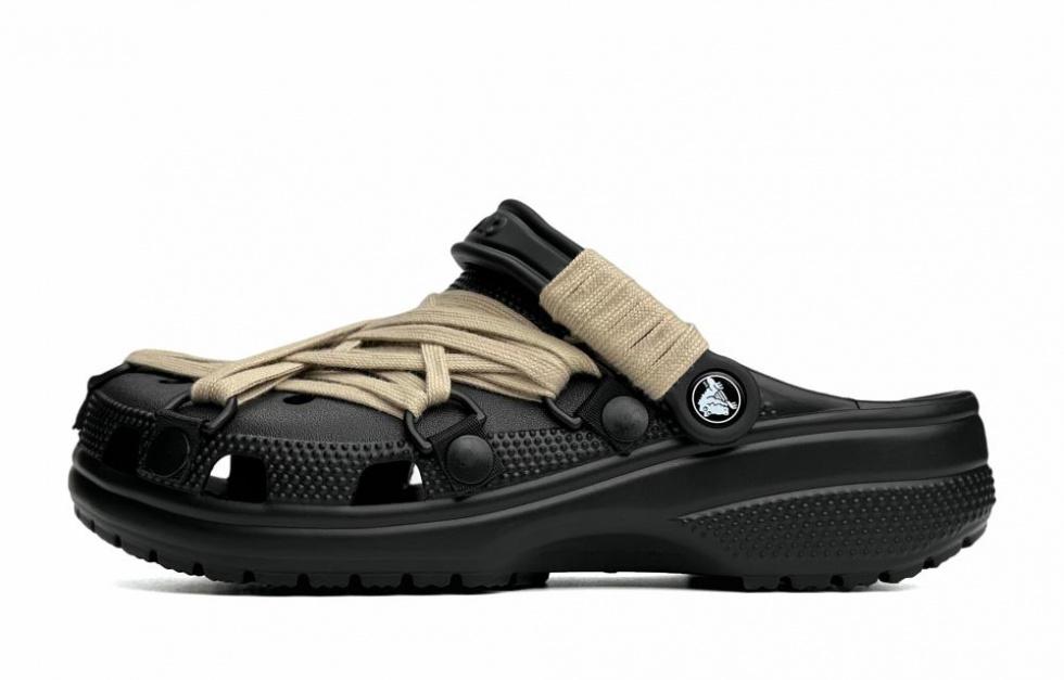 Crocs Classic Clog Clogs Unisex Black Yellow