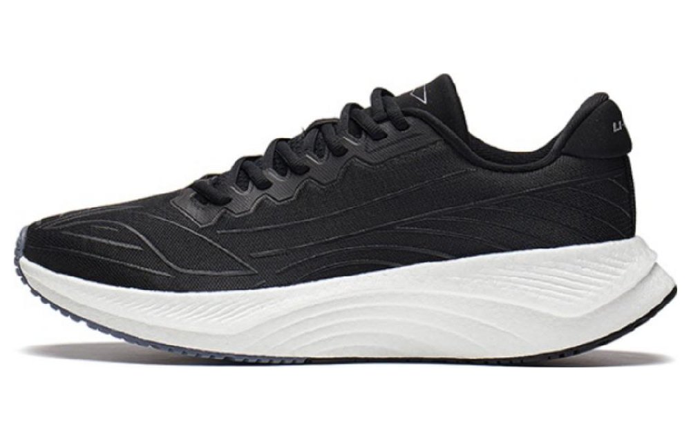 LiNing YueYing 1.0 Cushioned Slip-Resistant Abrasion-Resistant Low-Top Running Shoes Men's Black White