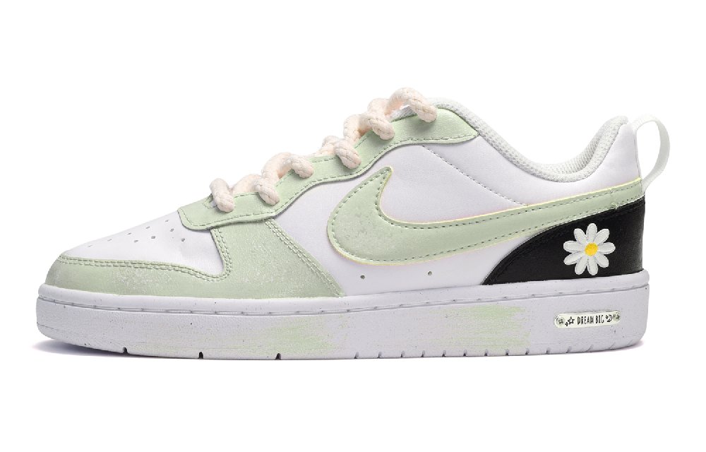 Nike Court Borough Low 2 Low-Top Skateboard Shoes GS Black White Green