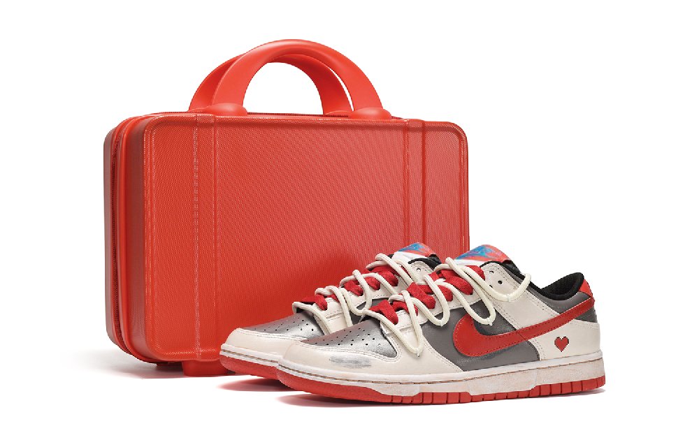 Nike Dunk Skateboard Shoes Women's Low-Top Brown/Yellow/Red