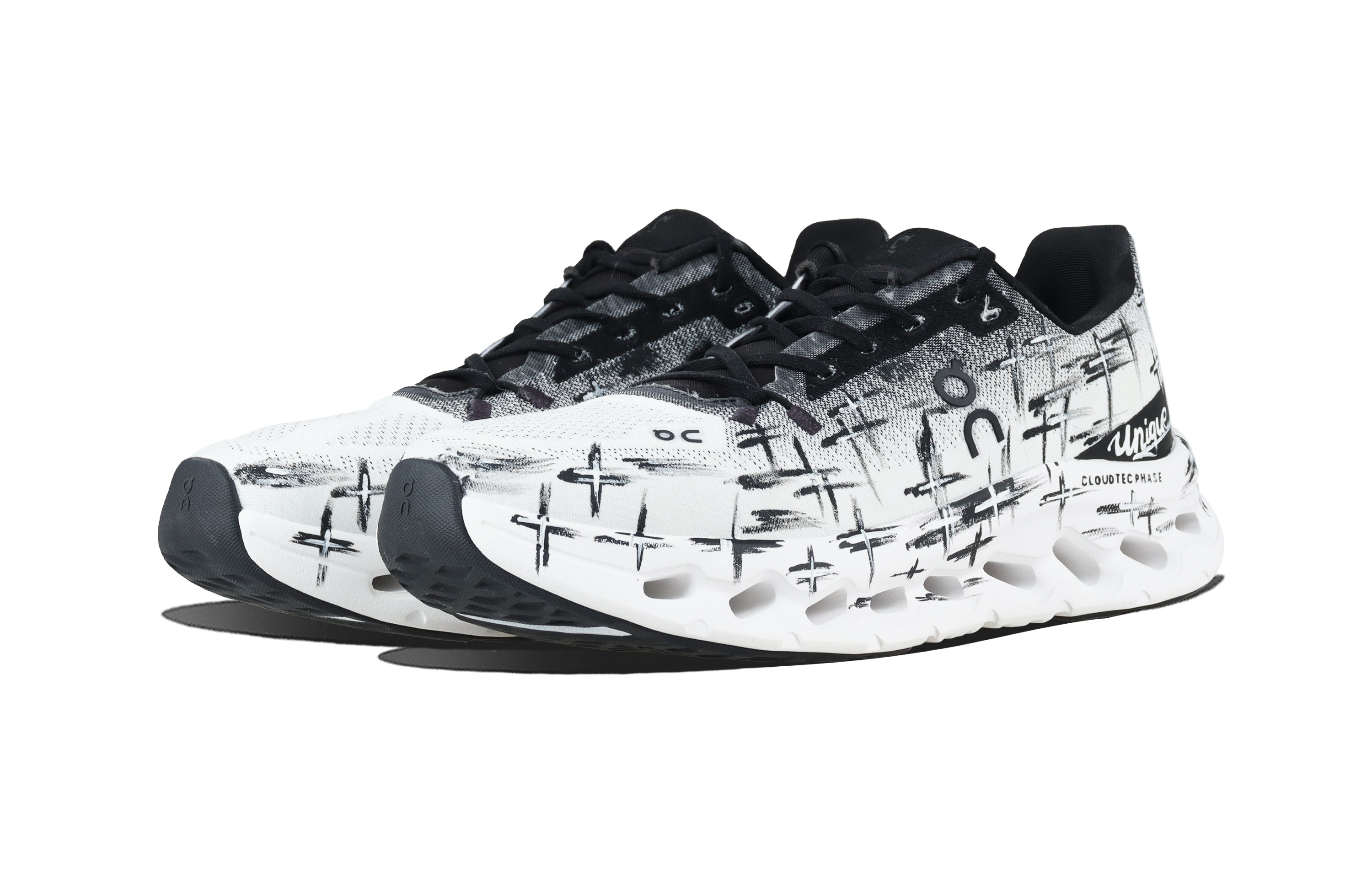 On Cloudtilt Collection Cushioning, Wear Resistant Low top Running Shoes Unisex Black White купить в интернет-магазине Yoocart с быстрой доставкой по России.