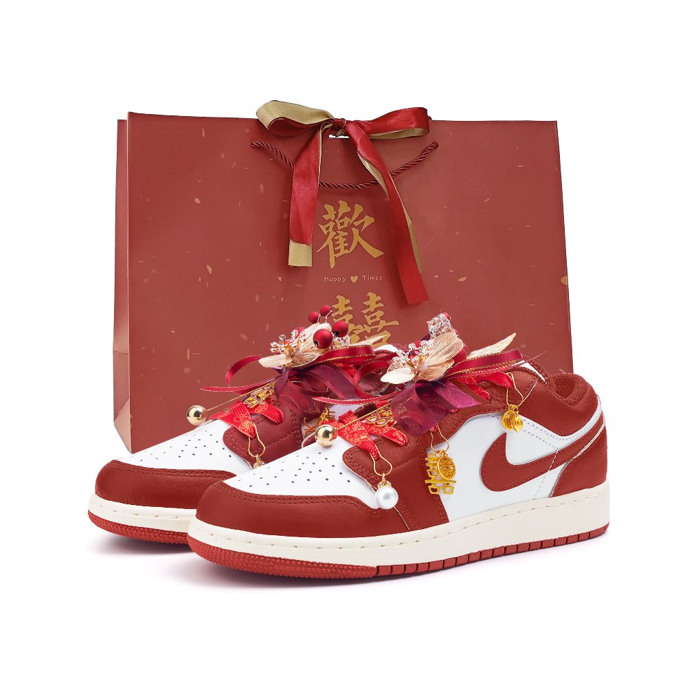 Jordan Air Jordan 1 Anti Slip Wear Resistant Low Top Vintage Basketball Shoes Women's Red