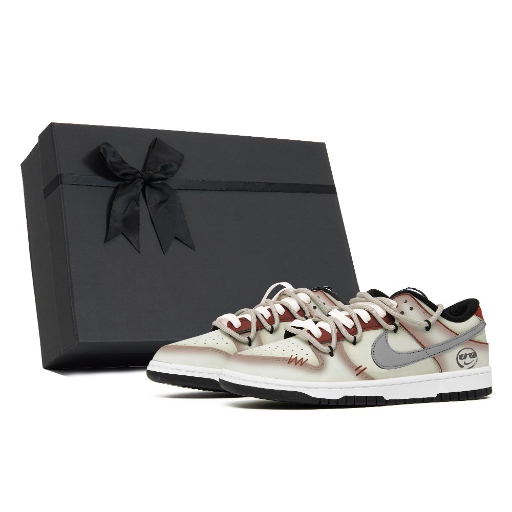 Nike Dunk Retro Lemon Weird Fairy Tale Gift Box Set Wear-Resistant Slip-Resistant Low-Top Skateboard Shoes Unisex Ecru