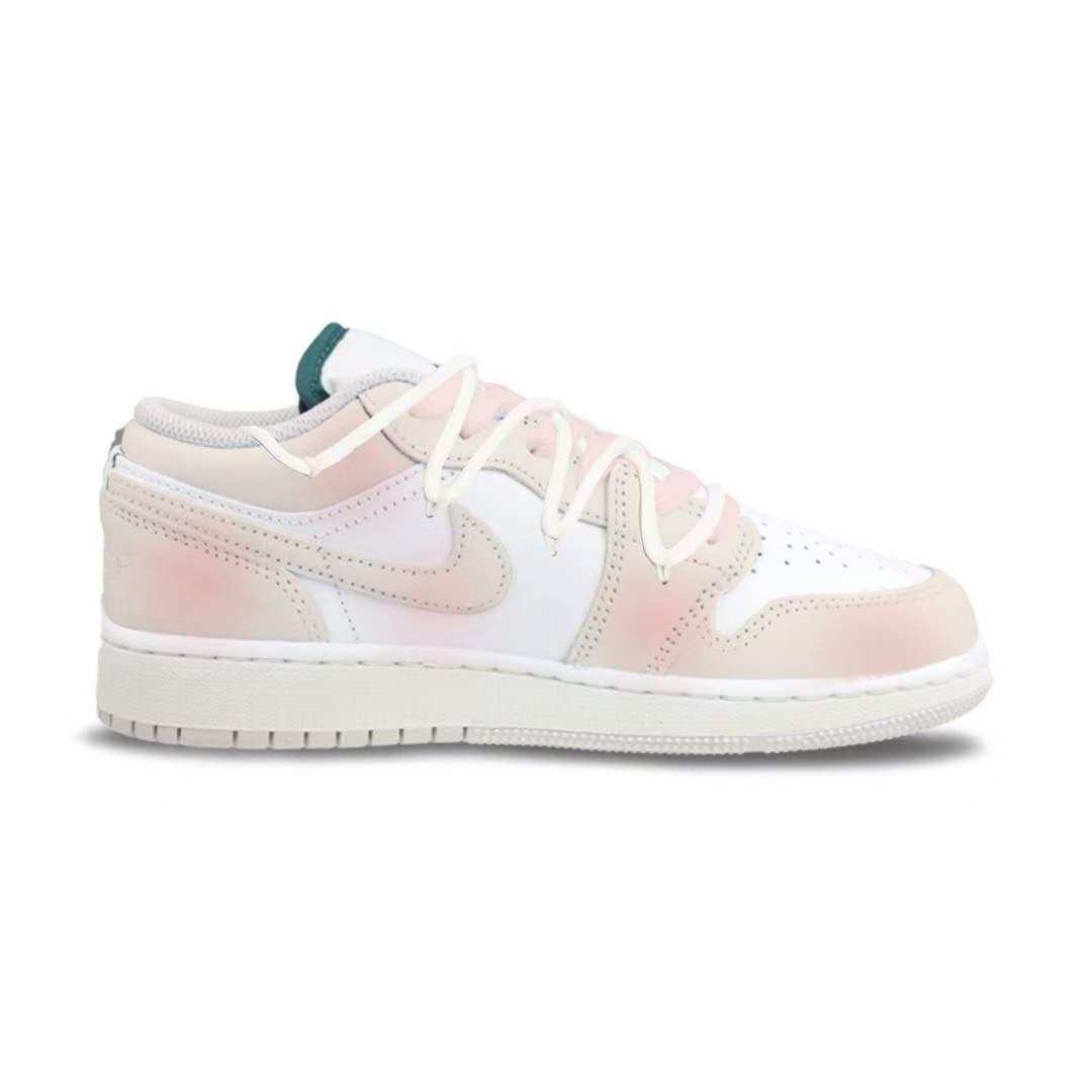 Jordan Air Jordan 1 Abrasion Resistant Low top Vintage Basketball Shoes Unisex Ecru