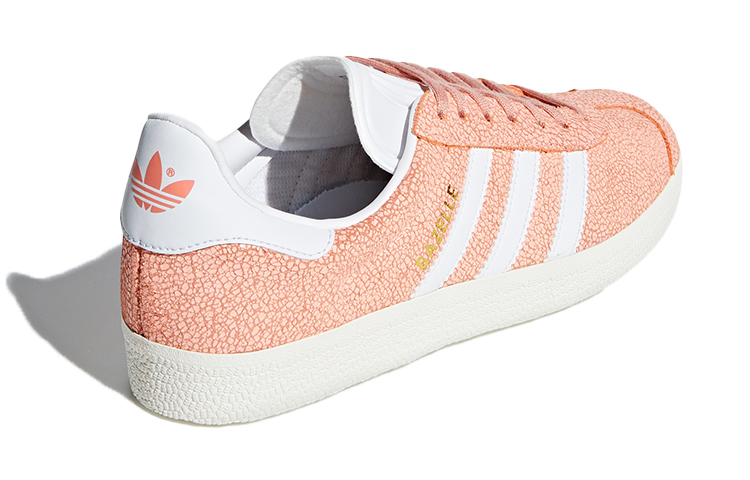 Adidas Gazelle Clear Orange Women's купить в интернет-магазине Yoocart с быстрой доставкой по России.