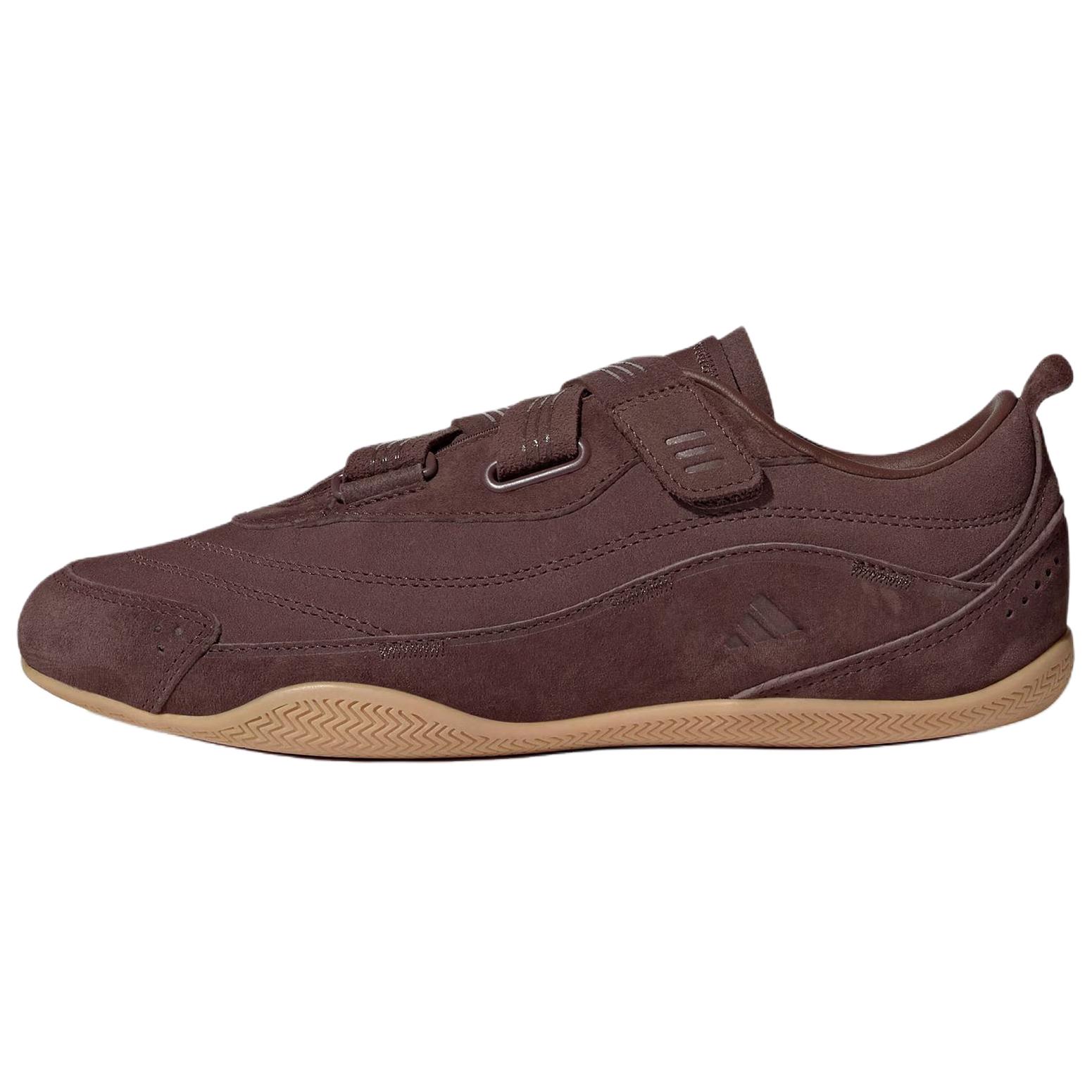 Adidas FOS Low top Casual Shoes Women's Brown