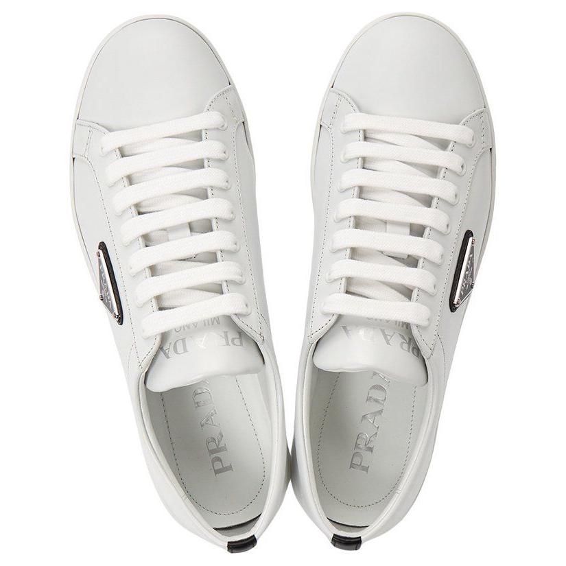 PRADA Stylish Skateboarding Shoes Men's White Black купить в интернет-магазине Yoocart с быстрой доставкой по России.